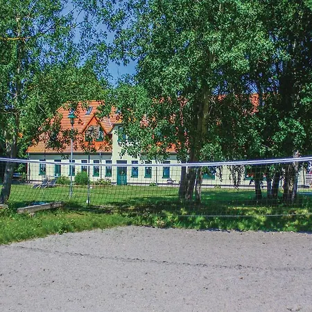 Ten-bedroom Holiday In